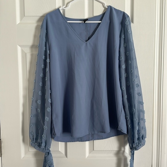 SHEIN Blouse - Picture 1 of 3